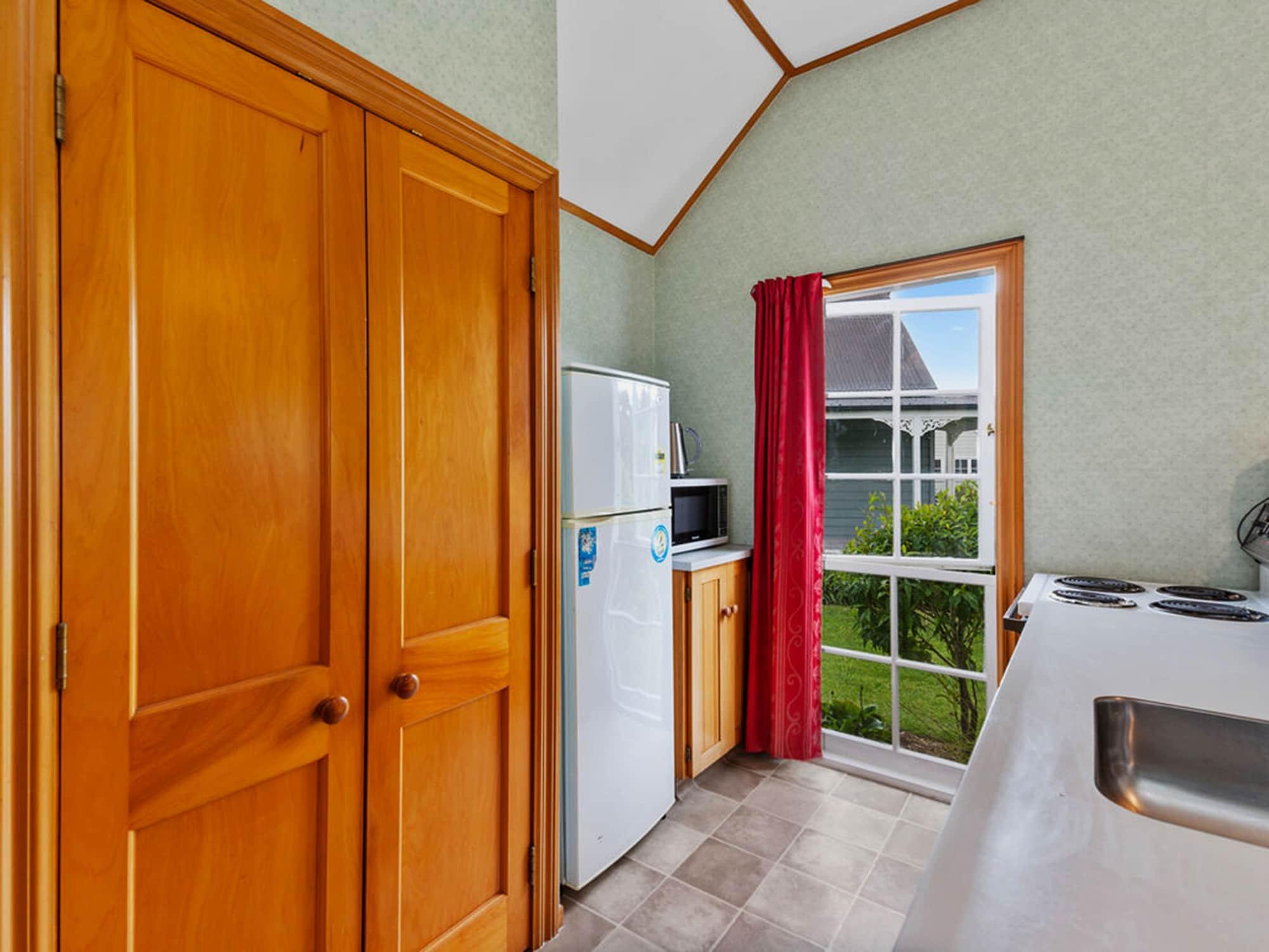 Huka Falls Resort Taupo Ngoại thất bức ảnh Kitchenette