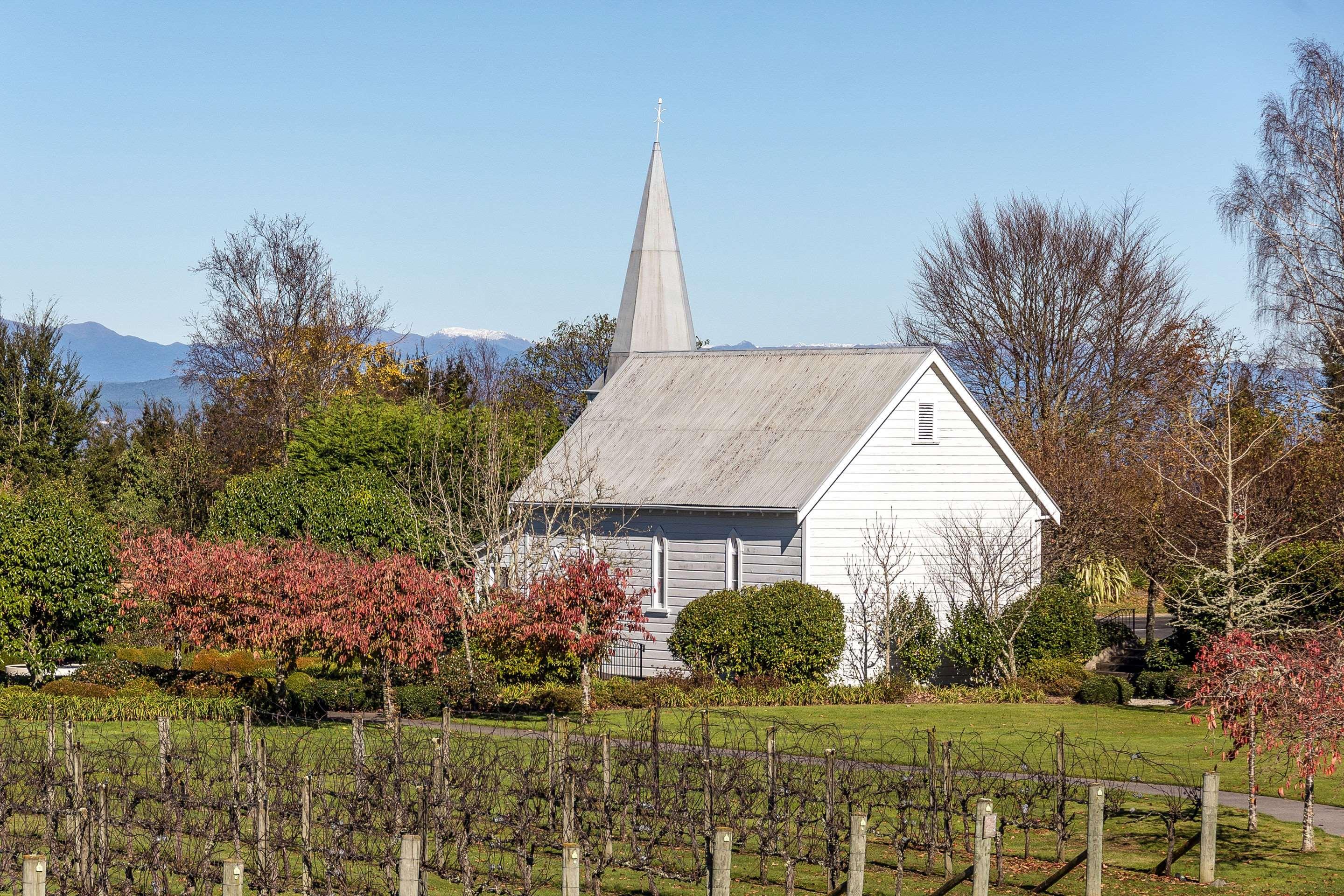 Huka Falls Resort Taupo Ngoại thất bức ảnh St Andrew's Church, Waikare